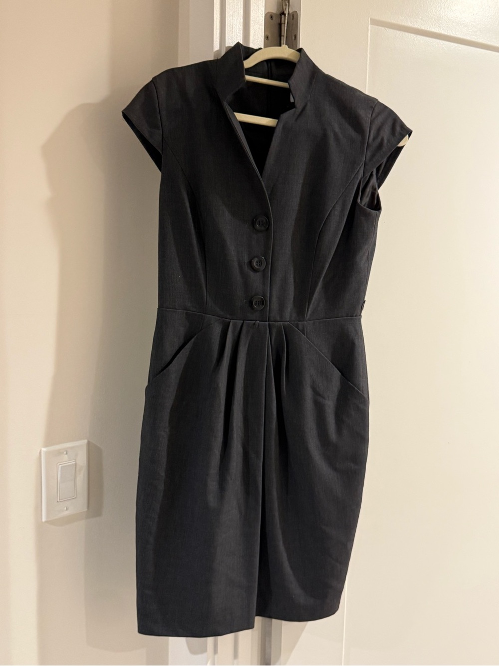 Calvin Klein Black Cap-Sleeve Sheath Dress